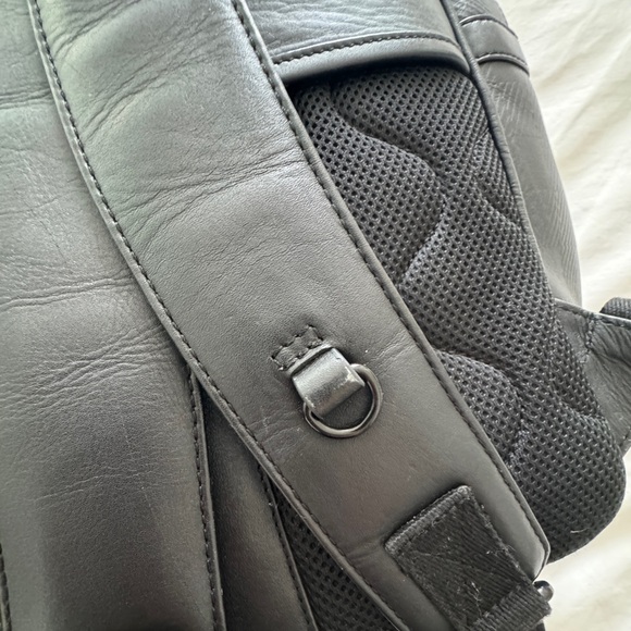 TED BAKER LONDON - Genuine Leather Backpack - Picture 6 of 10